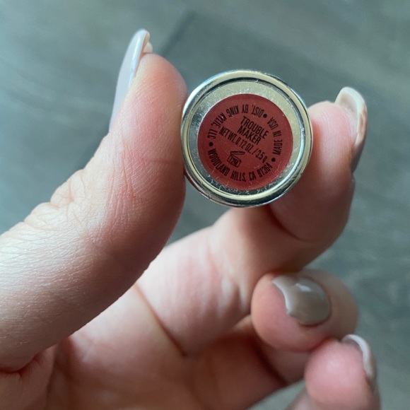 Kylie Cosmetics ‘Trouble Maker’ Creme Lipstick - Picture 3 of 3